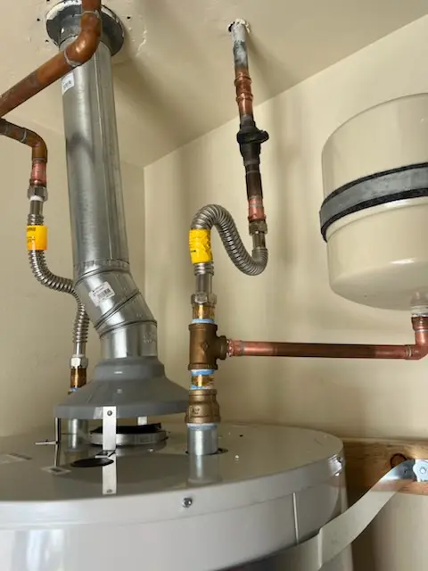 Water heater installation and plumbing repair in Springbrook West